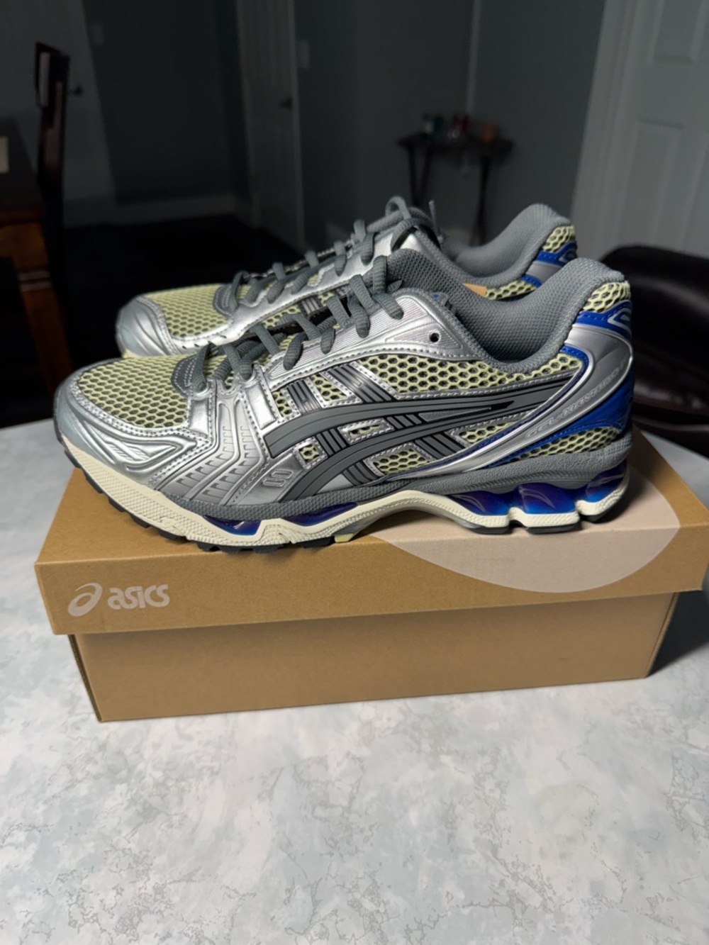 ASICS Gel Kayano 14